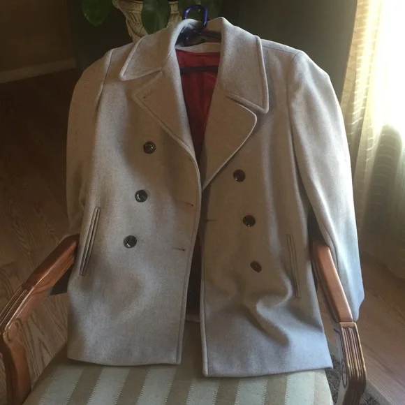 Calvin Klein - Picture 4 of 6